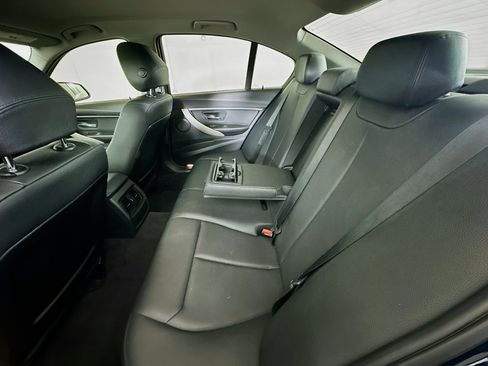 Used 2013 BMW 320i Sedan RWD image 26