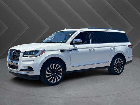 Used 2022 Lincoln Navigator Black Label AWD/4WD image 34