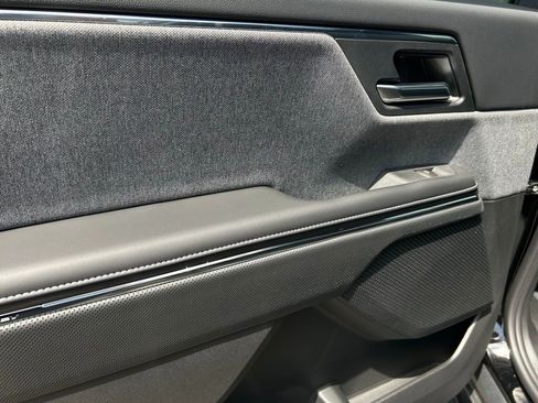 New 2026 GMC Sierra EV Elevation image 27