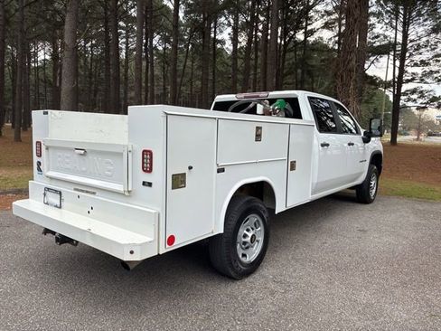 Used 2023 Chevrolet Silverado 2500 W/T w/ WT Convenience Package image 3