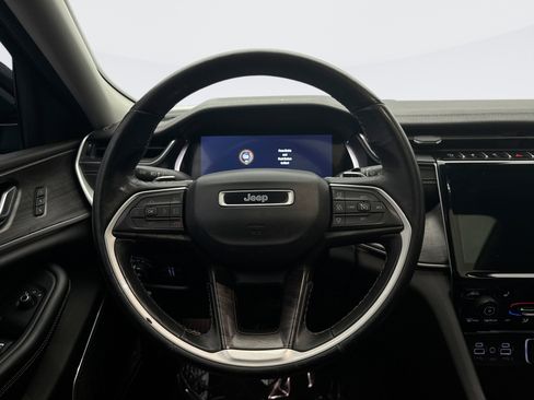 Used 2021 Jeep Grand Cherokee L Limited image 12