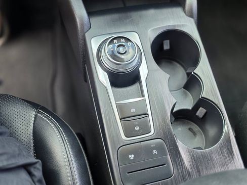 Used 2022 Ford Escape SEL image 33