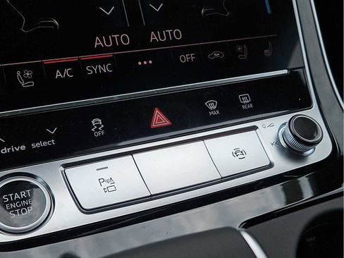 New 2026 Audi Q7 3.0T Premium Plus AWD/4WD image 11