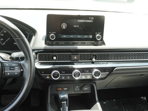 Used 2022 Honda Civic EX image 14