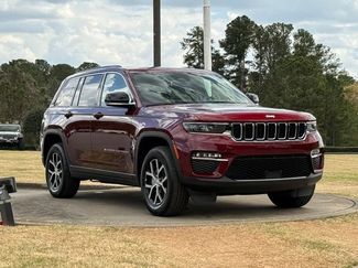 Used 2024 Jeep Grand Cherokee Limited video 1