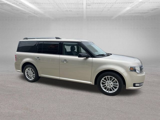 Used 2018 Ford Flex SEL w/ Equipment Group 202A AWD/4WD image 4