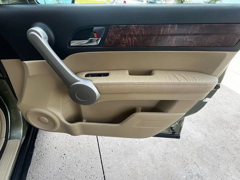 Used 2007 Honda CR-V EX-L image 18