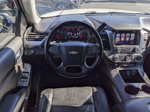Used 2020 Chevrolet Suburban LT image 19