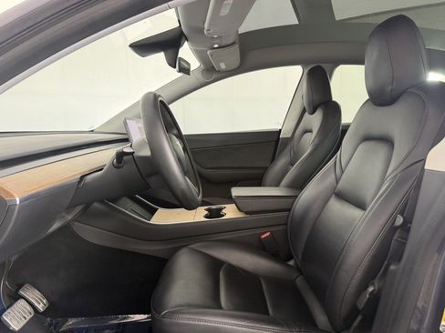 Used 2020 Tesla Model Y Long Range AWD/4WD image 14