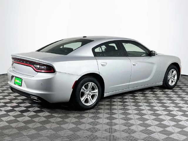 Used 2022 Dodge Charger SXT RWD image 8