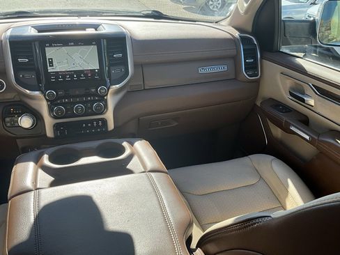 Used 2019 RAM 1500 Laramie image 26