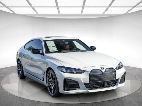 Used 2025 BMW i4 M50 AWD/4WD image 5