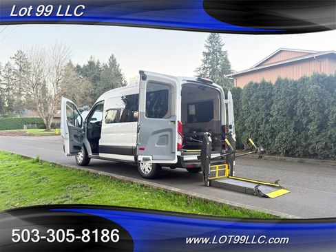 Used 2018 Ford Transit 150 XL image 46