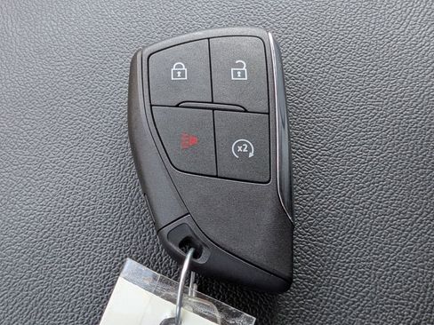 Used 2026 Chevrolet Colorado Trail Boss AWD/4WD image 30