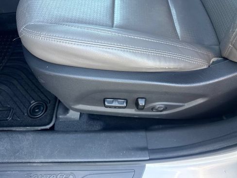 Used 2014 Hyundai Santa Fe Sport w/ Premium Equipment Package 03 FWD image 28