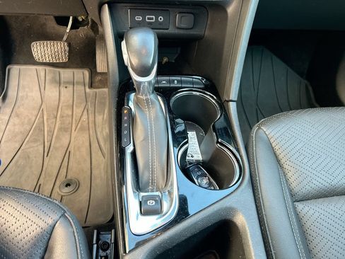 Used 2023 Buick Encore GX Essence w/ Experience Buick Package AWD/4WD image 20