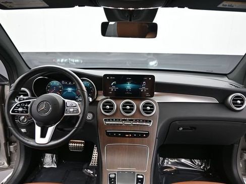 Used 2022 Mercedes-Benz GLC 300 4MATIC Coupe image 14