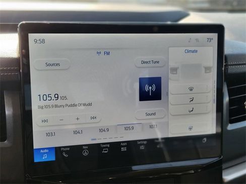 Used 2024 Ford Expedition XLT image 26