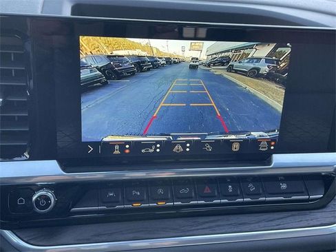 New 2026 GMC Sierra 1500 SLT w/ SLT Premium Plus Package image 16