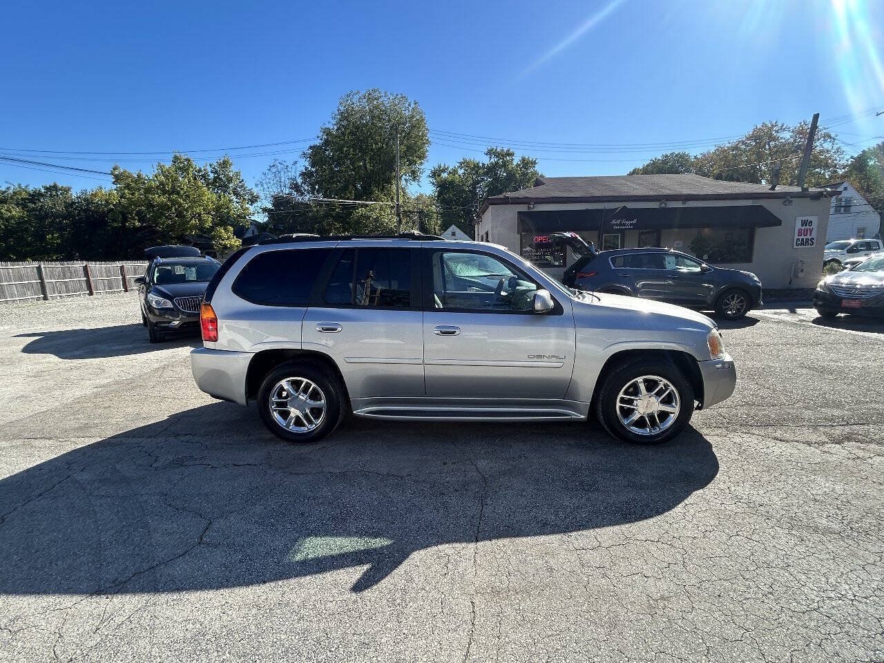 Used 2008 GMC Envoy Denali AWD/4WD image 13