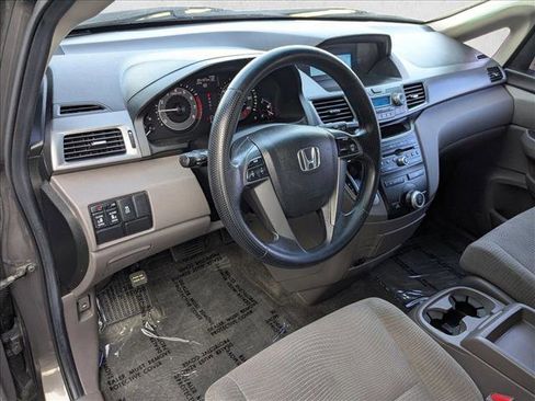 Used 2011 Honda Odyssey EX image 10