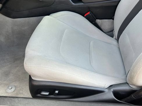 Used 2022 Chevrolet Camaro LT RWD image 23