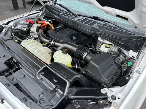 Used 2021 Ford F150 Platinum w/ Equipment Group 701A High AWD/4WD image 18
