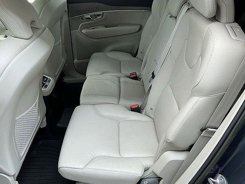Used 2023 Volvo XC90 T8 Plus w/ Protection Package Premier AWD/4WD image 14