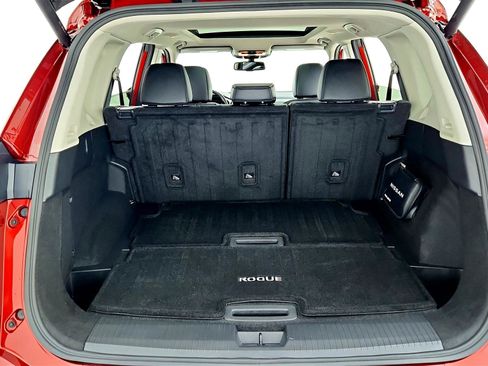 Used 2024 Nissan Rogue SL w/ SL Premium Package image 42