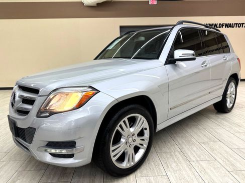 Used 2014 Mercedes-Benz GLK 350 2WD image 5