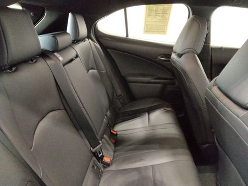 Used 2023 Lexus UX 250h AWD w/ Premium Package image 37