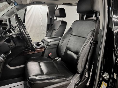 Used 2018 GMC Yukon SLT AWD/4WD image 6