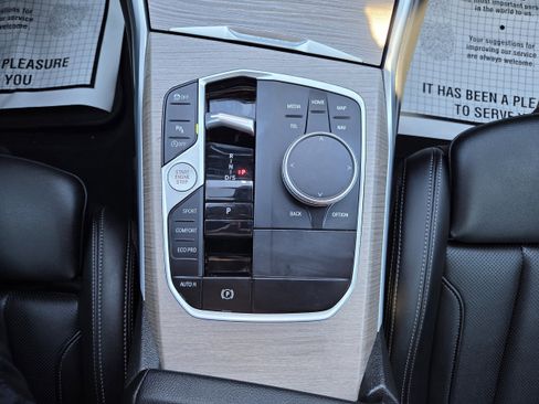 Used 2025 BMW 330i image 28
