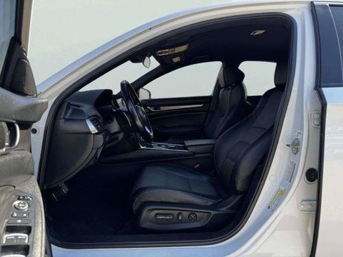 Used 2020 Honda Accord Sport image 16
