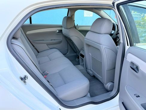 Used 2008 Chevrolet Malibu LS w/ HVV6 Engine Package FWD image 17