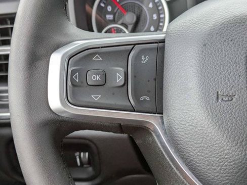 Used 2025 RAM 2500 Big Horn AWD/4WD image 25