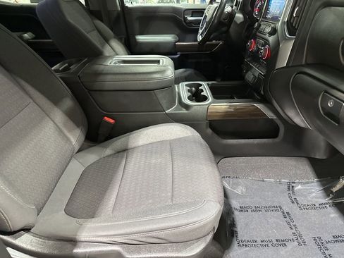 Used 2021 Chevrolet Silverado 1500 LT Trail Boss w/ Bed Protection Package AWD/4WD image 17