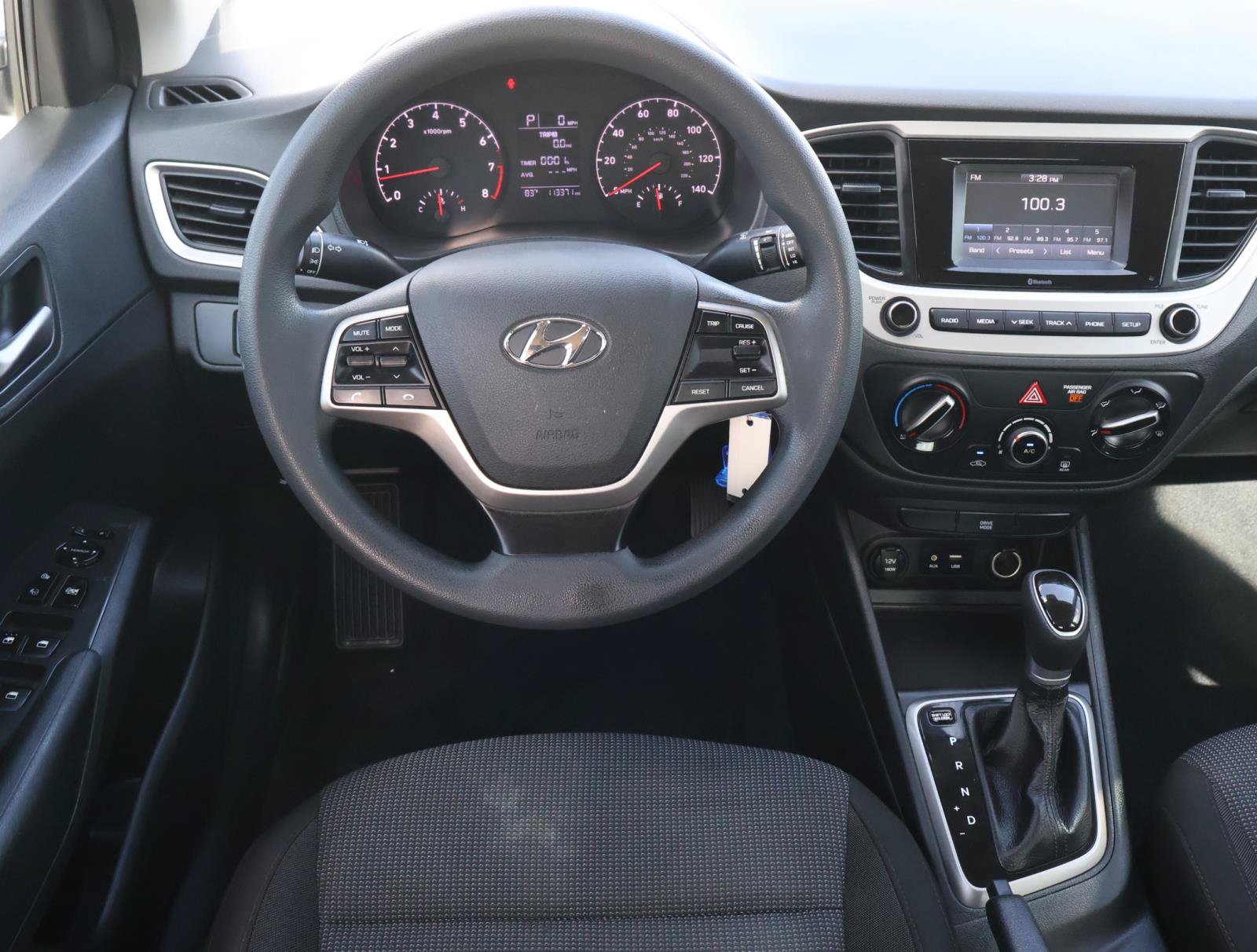 Used 2021 Hyundai Accent SE FWD image 8