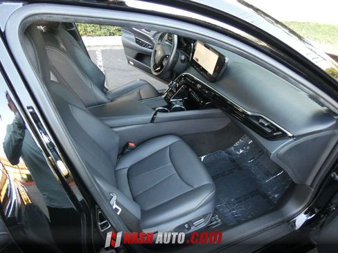 Used 2023 Toyota Mirai w/ Advanced Technology Package RWD image 25