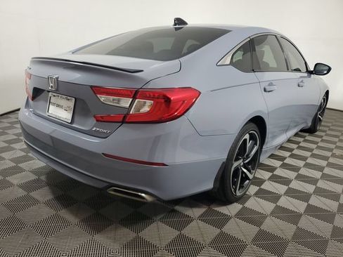 Used 2022 Honda Accord Sport image 6