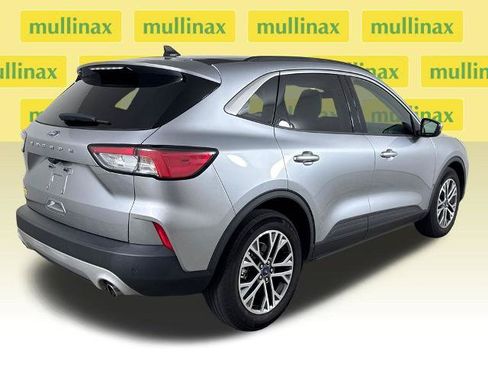 Certified 2022 Ford Escape SEL FWD image 4