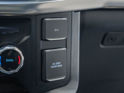 Certified 2023 Ford F150 Lariat w/ Equipment Group 502A High image 33