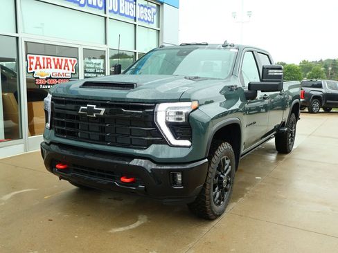New 2026 Chevrolet Silverado 2500 LTZ w/ LTZ Plus Package AWD/4WD image 6