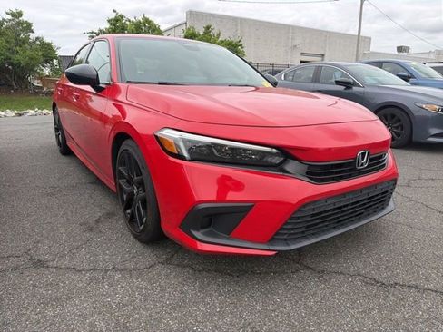 Used 2022 Honda Civic Sport image 1
