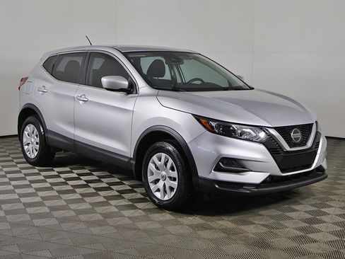 Used 2020 Nissan Rogue Sport S image 43