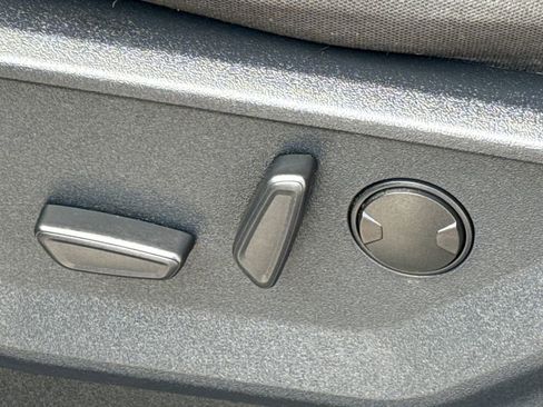 Certified 2023 Ford F150 XLT w/ Equipment Group 302A High image 27