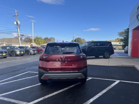 Used 2021 Nissan Rogue SL image 9