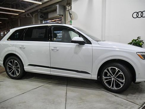 Used 2025 Audi Q7 2.0T Premium Plus w/ Premium Plus Package image 36