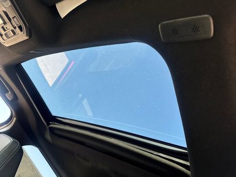 New 2026 Toyota 4Runner Limited AWD/4WD image 16