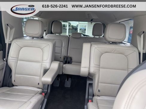 Used 2023 Lincoln Navigator Reserve AWD/4WD image 13